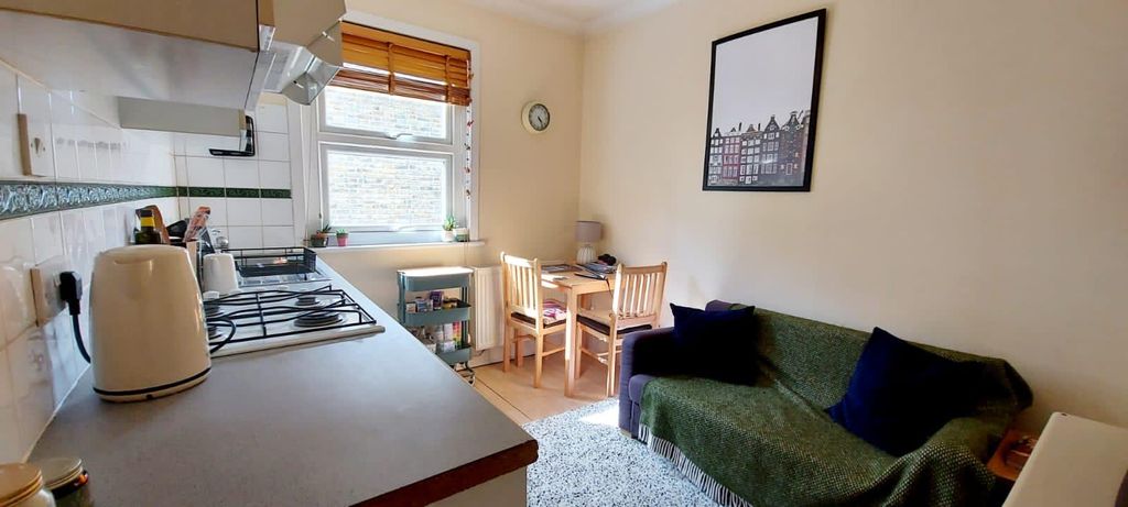 Property photo 2 of 4