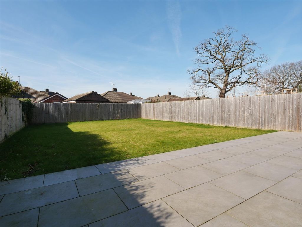 Property photo 3 of 35 P1000401.Jpg