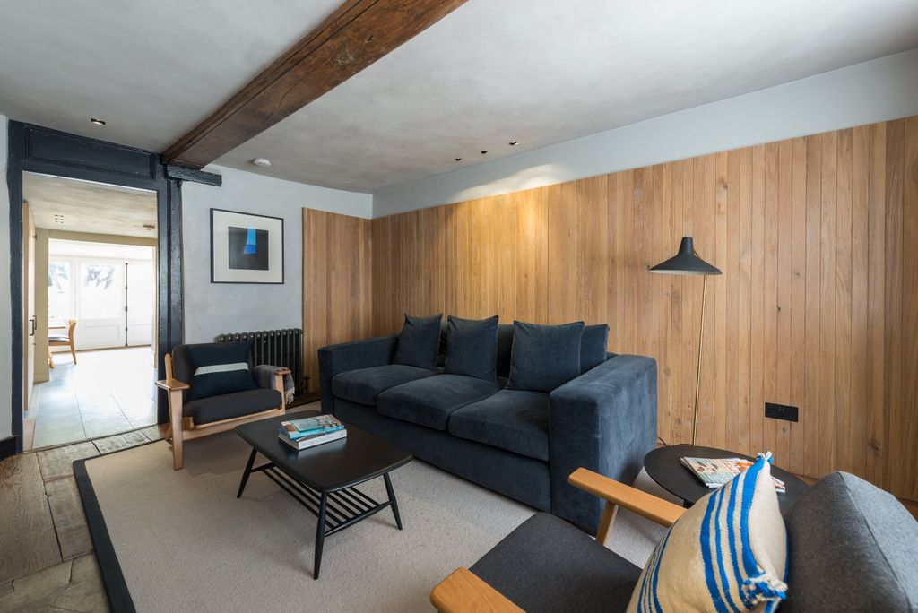 Property photo 2 of 24 Picture No. 29