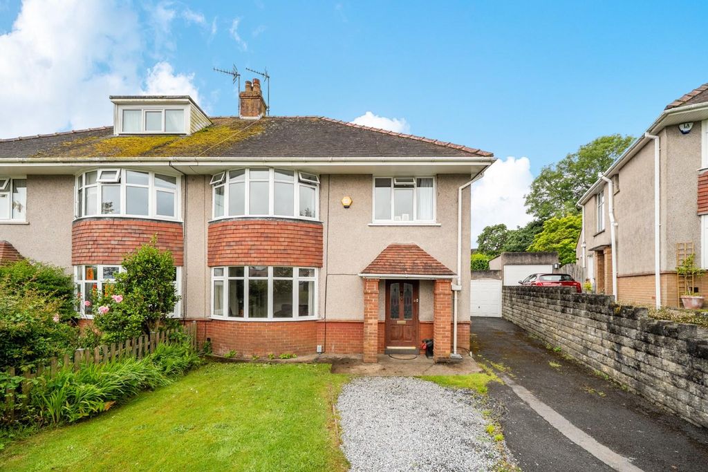 Property photo 1 of 27 1479251-26-6A33c0c364Fec.Jpg
