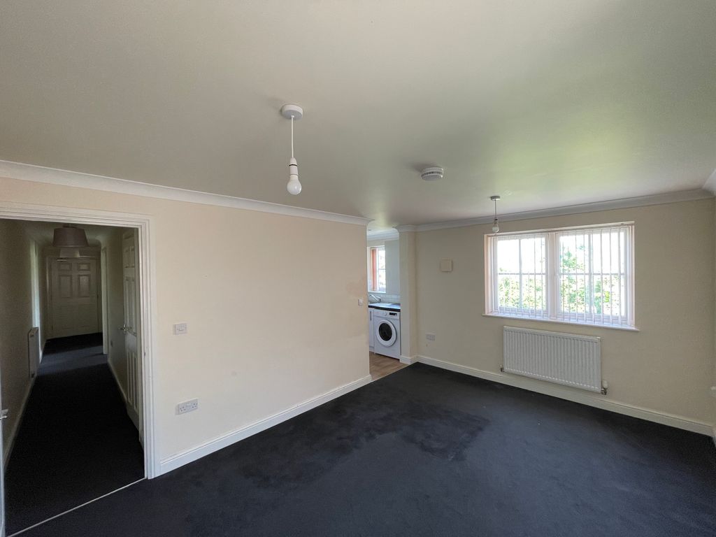 Property photo 3 of 9