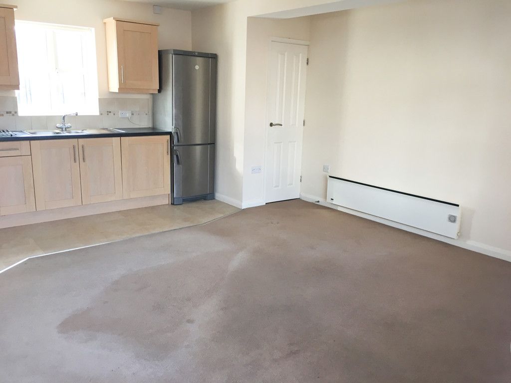 Property photo 3 of 11 Photo 13