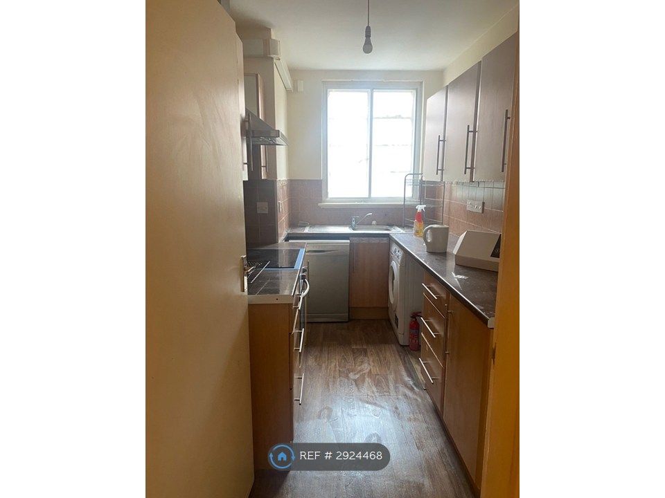 Property photo 2 of 4