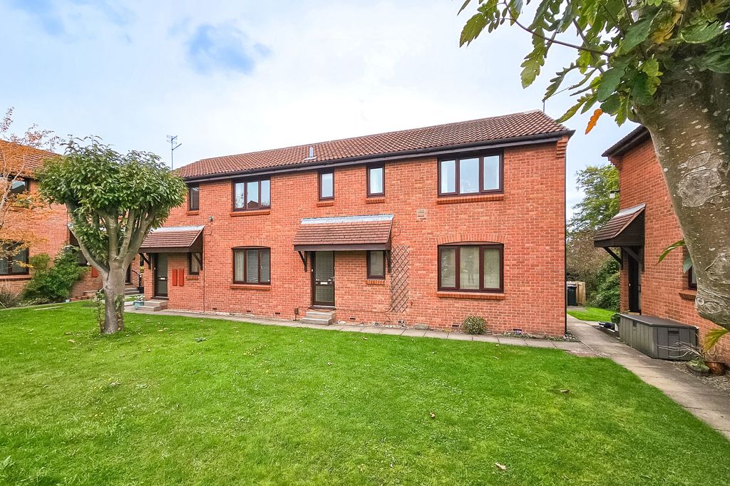 Property photo 1 of 15