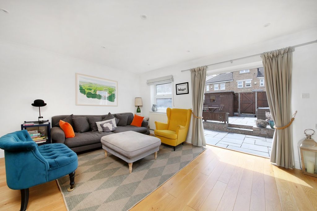 Property photo 1 of 15