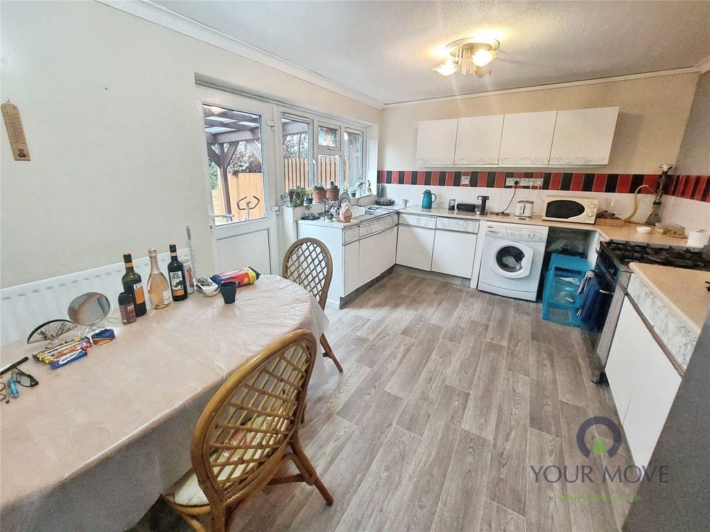 Property photo 3 of 16 Kitchen/Diner