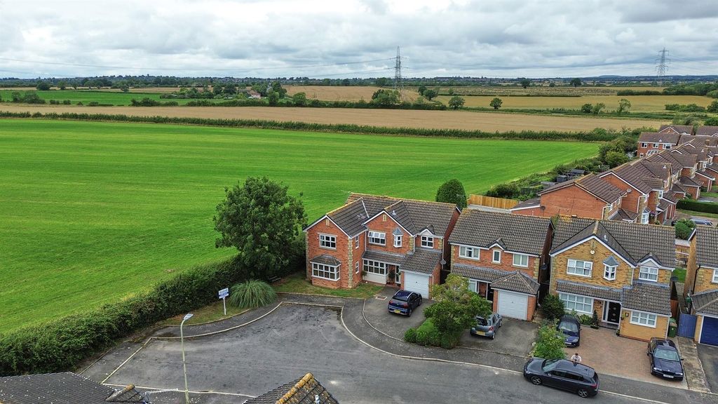 Property photo 1 of 23 St Peters.Jpg