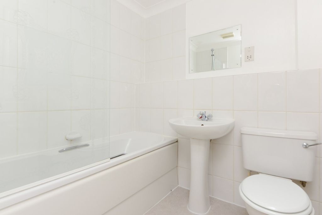 Property photo 3 of 10 4228637