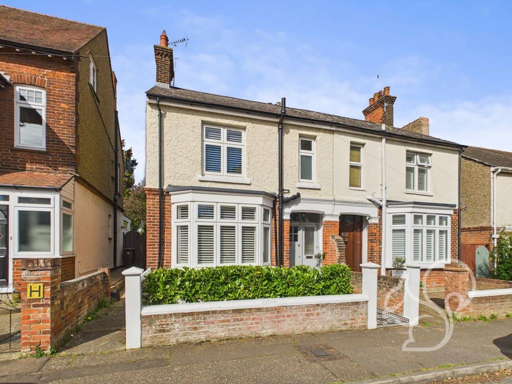 Property photo 1 of 36 Cam01659G0-Pr0415-Still049.Jpg