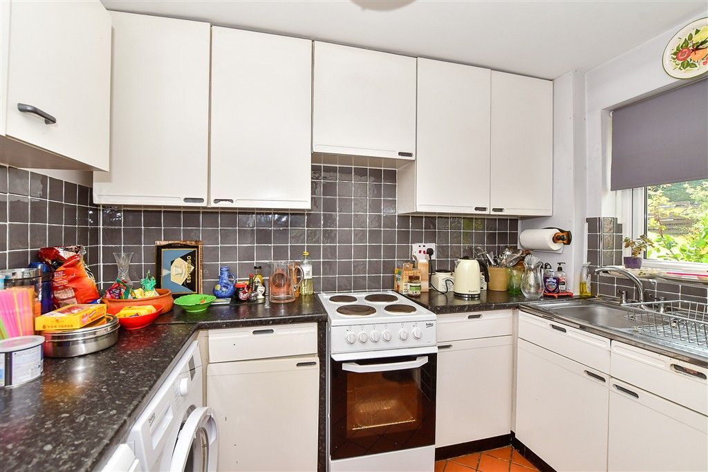 Property photo 2 of 13 Kitchen