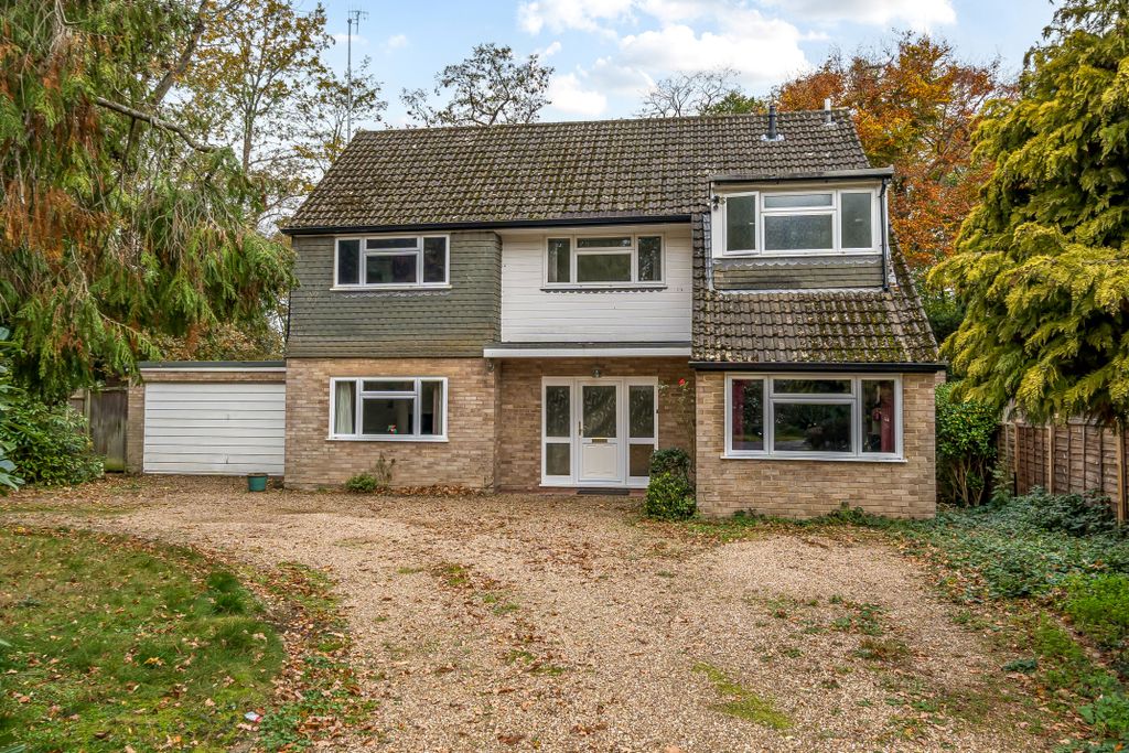 Property photo 1 of 18