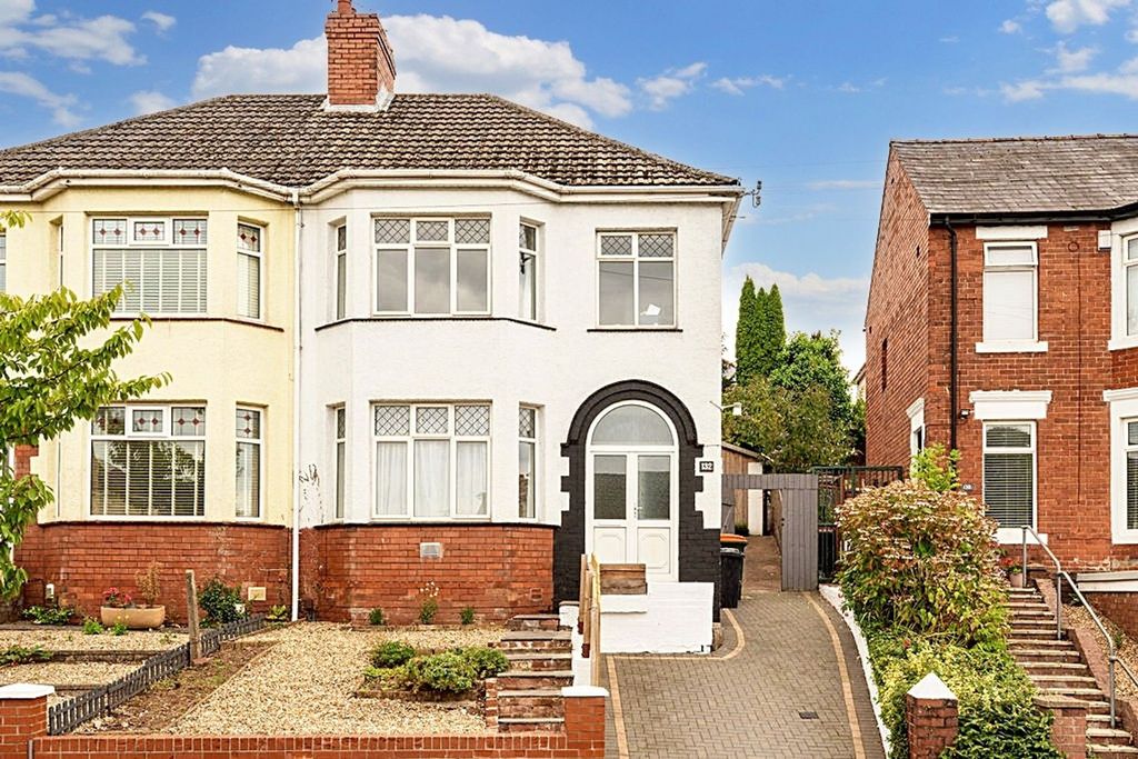 Property photo 1 of 28