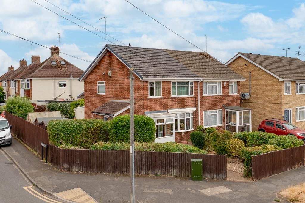 Property photo 1 of 21 169 Churchill Way, Burton Latimer (17 Of 21).Jpg