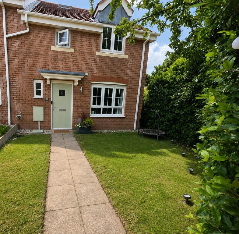Property photo 1 of 11