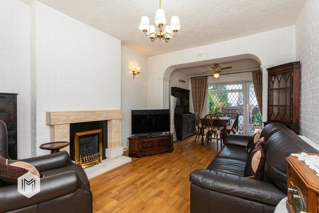 Property photo 2 of 24 Picture No. 25