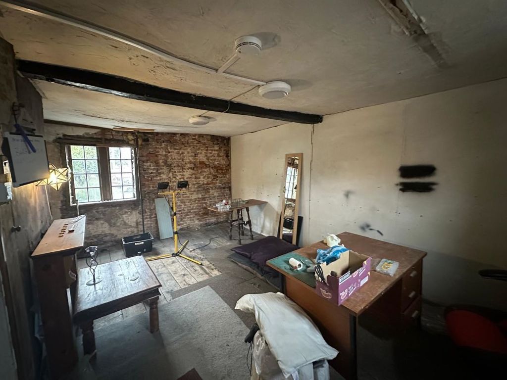 Property photo 3 of 10 Image 3