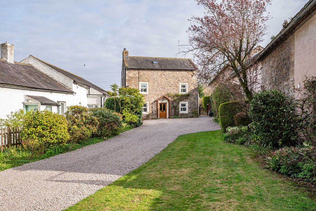 Property photo 1 of 59