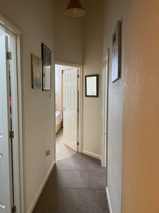 Property photo 2 of 5 Hallway