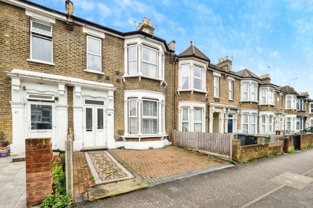 Property photo 1 of 24 Pbox-Img.Jpg