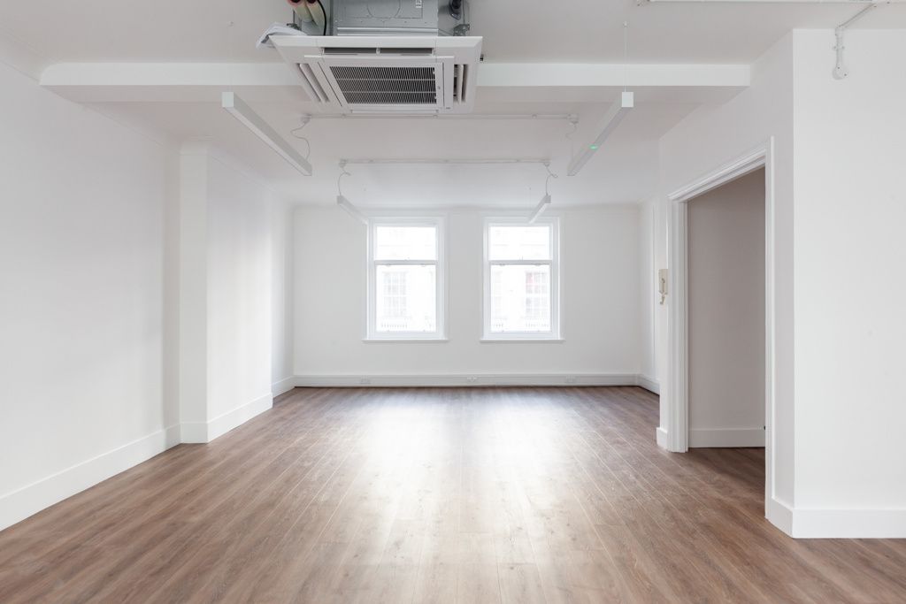 Property photo 3 of 6 Photo 6