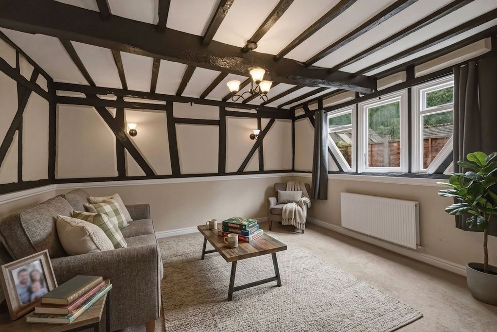 Property photo 3 of 13