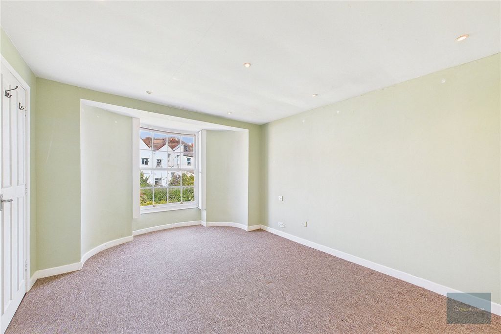 Property photo 2 of 7 Picture No. 02