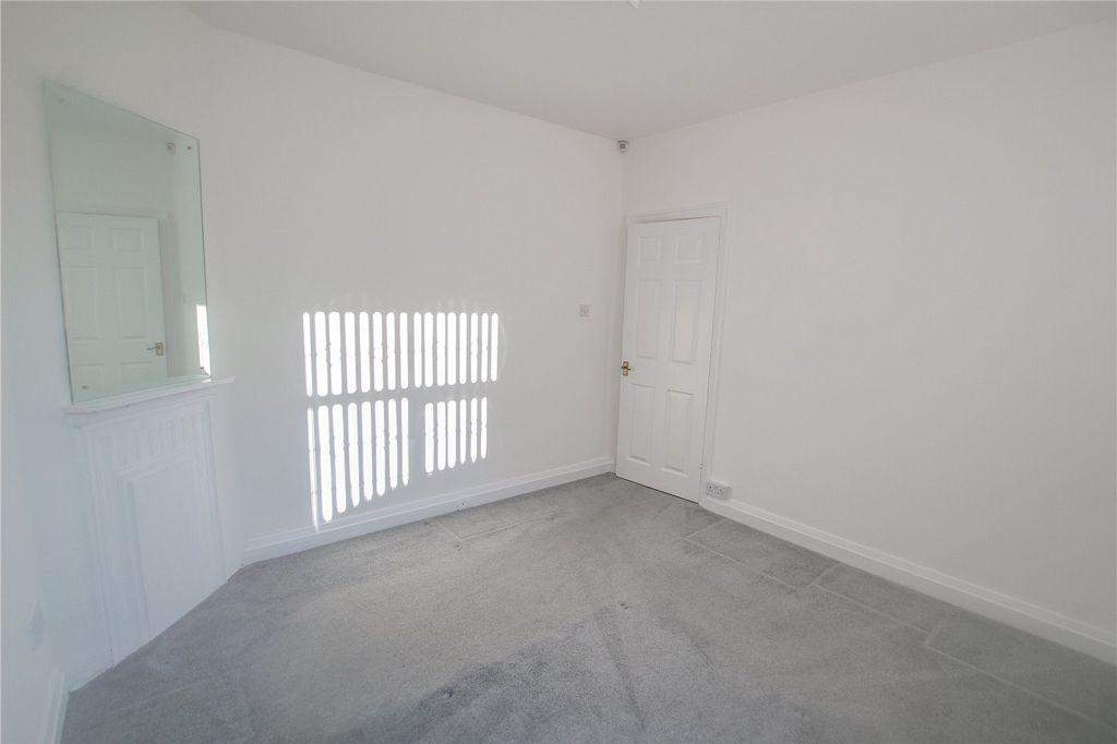 Property photo 3 of 14 Bedroom 1