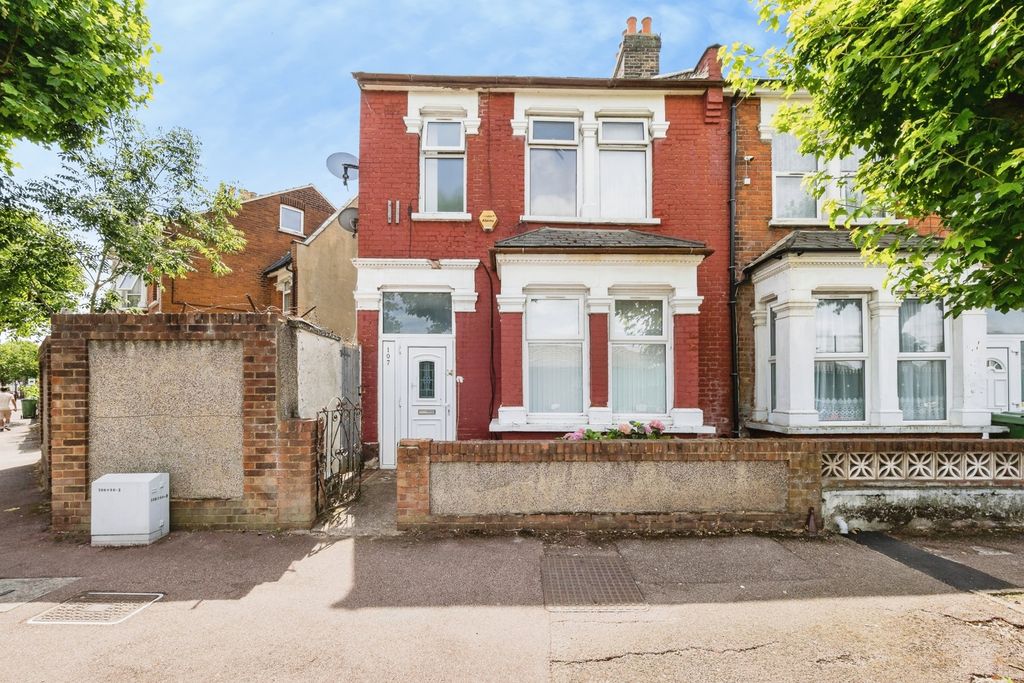 Property photo 1 of 19 Pbox-Img.Jpg