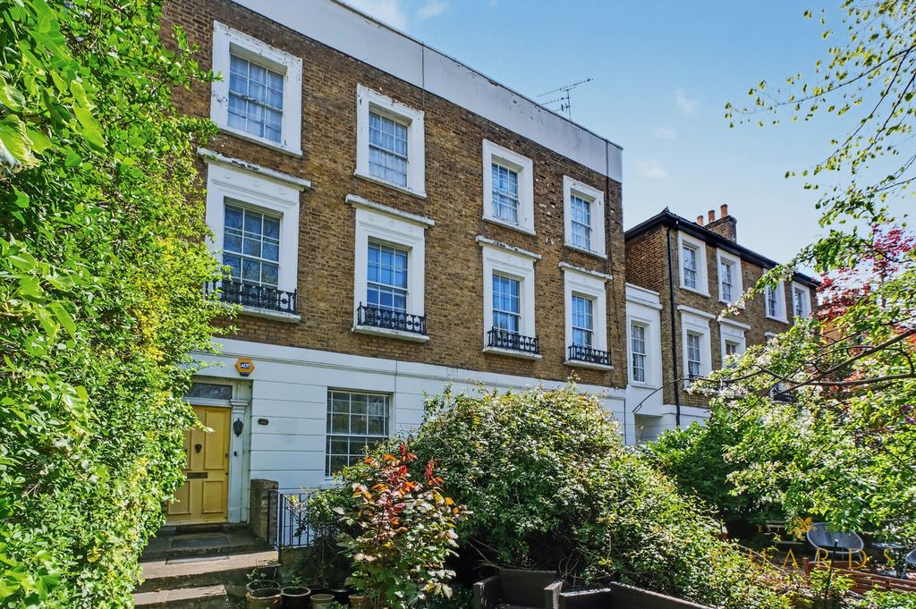 Property photo 1 of 22