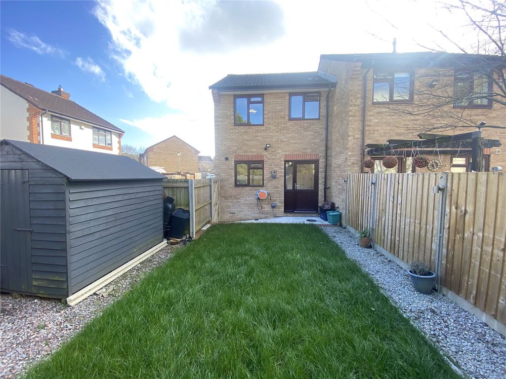 Property photo 3 of 16 Picture No. 05