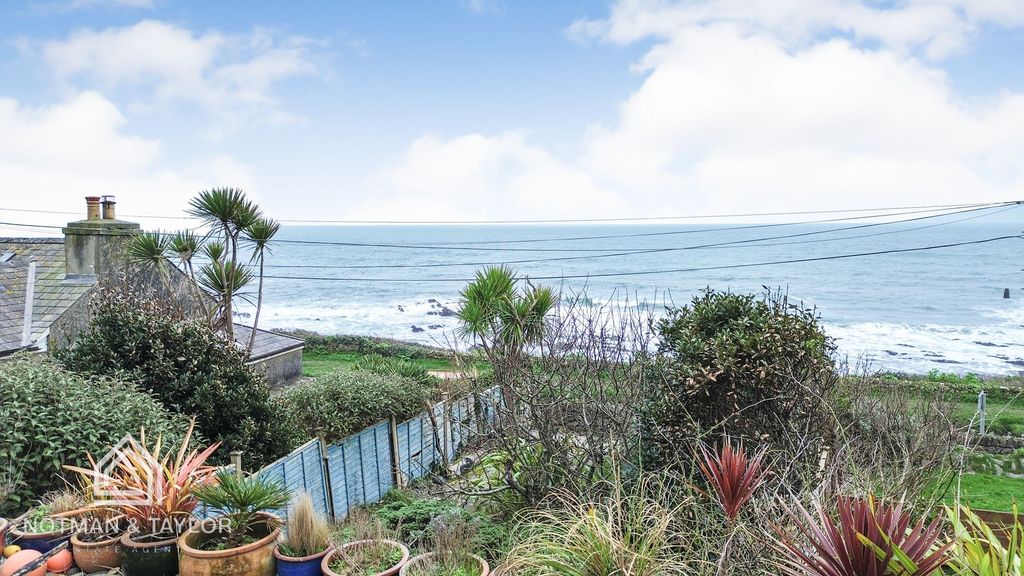 Property photo 3 of 29