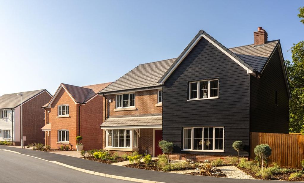 Property photo 1 of 8 Dandara - Zoopla -