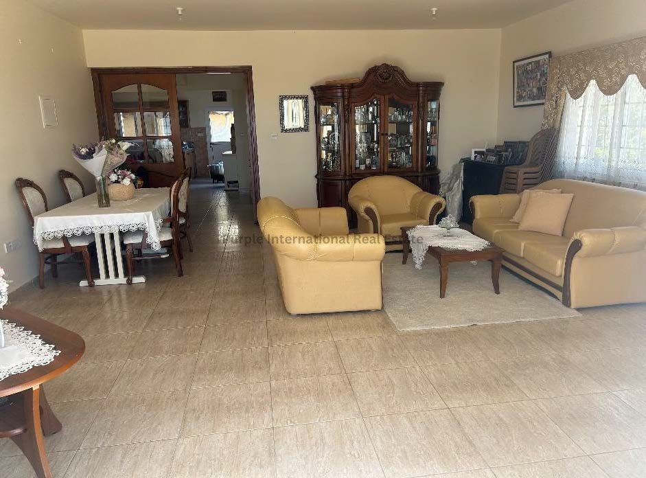 Property photo 3 of 22