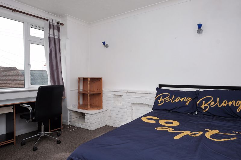 Property photo 3 of 8 Bedroom 1