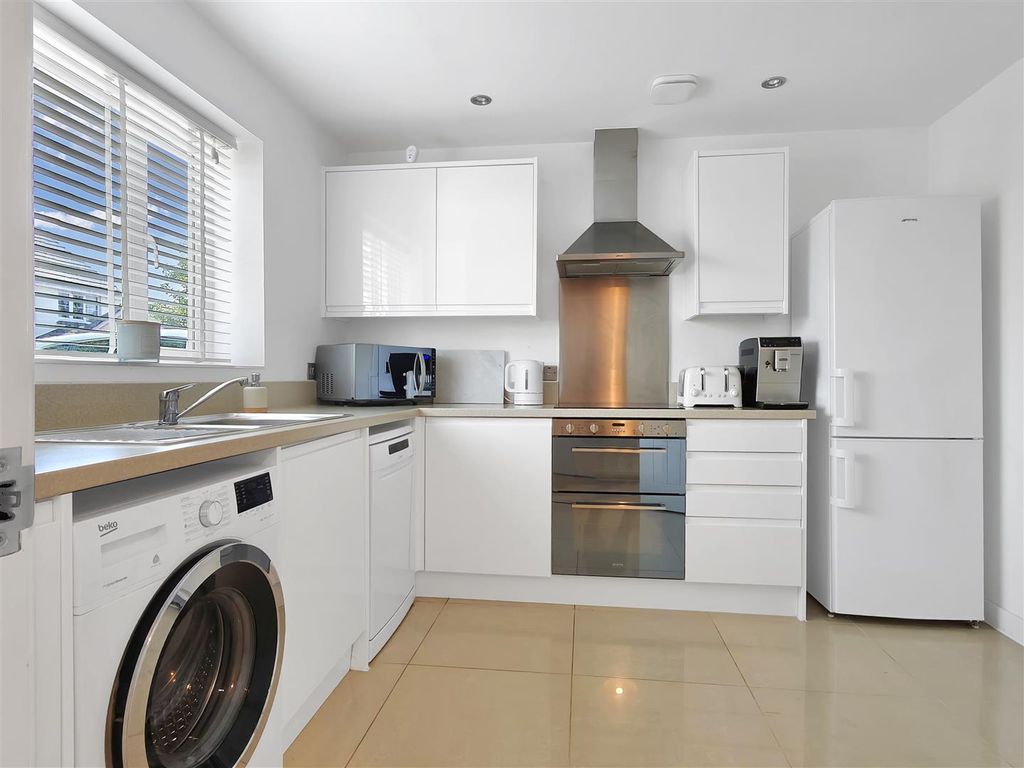 Property photo 2 of 18 2.Jpg
