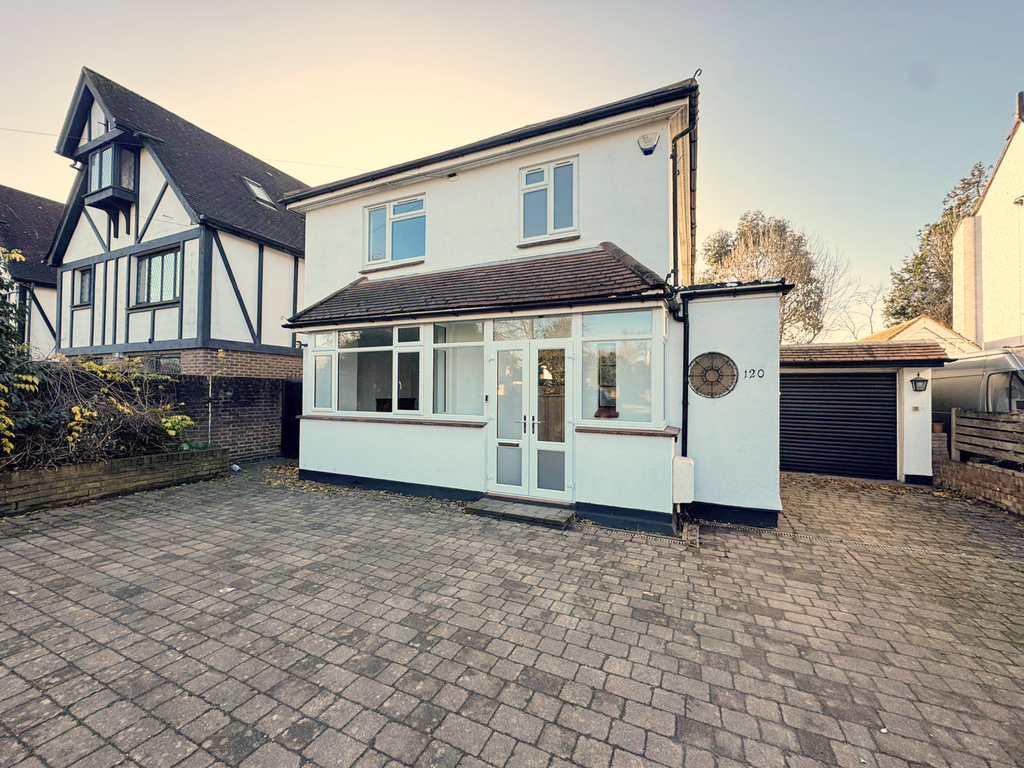 Property photo 2 of 16