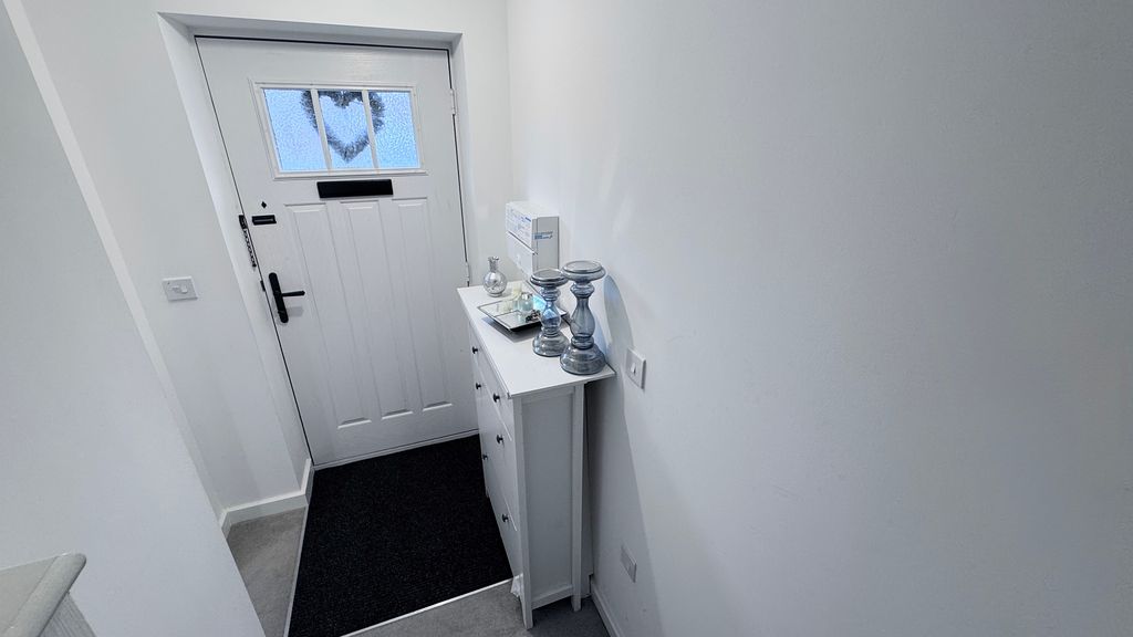 Property photo 2 of 17 Img_5556