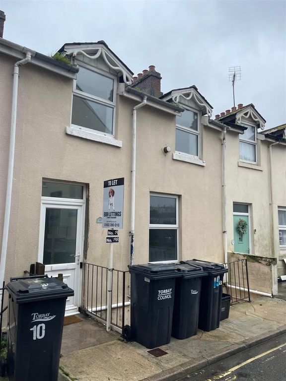 Property photo 1 of 14 Front