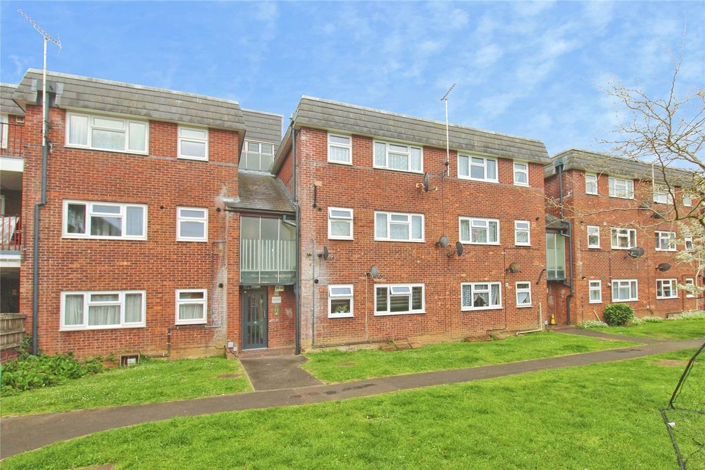 Property photo 1 of 14 Picture No. 05