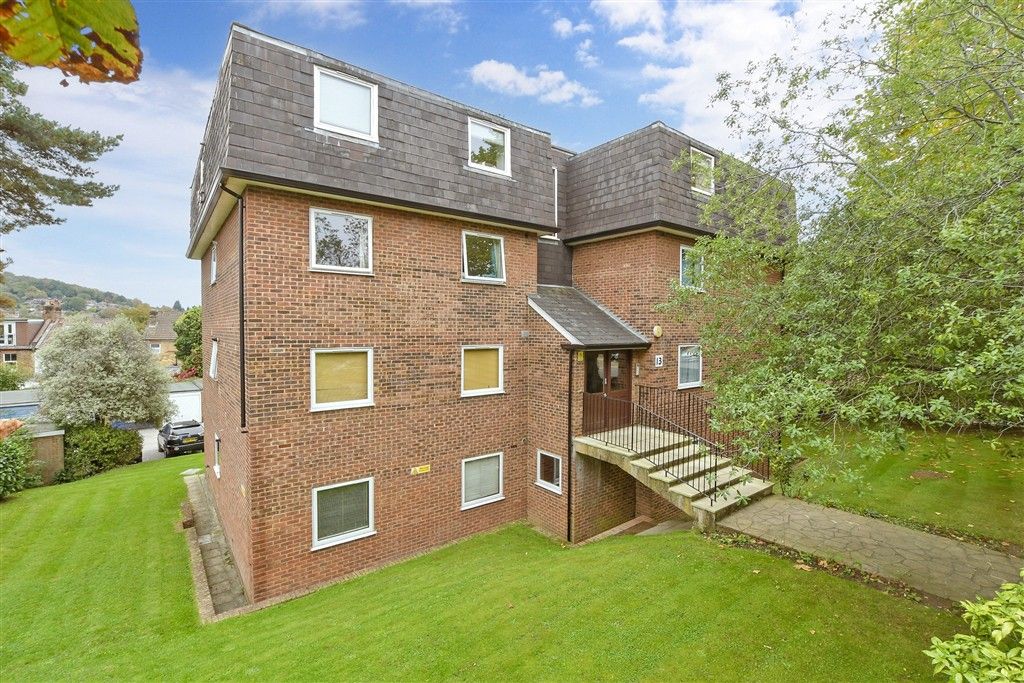 Property photo 3 of 13 External (Web)