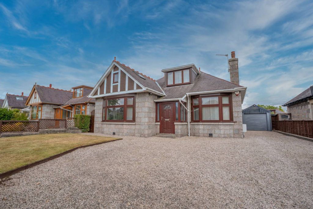 Property photo 1 of 25