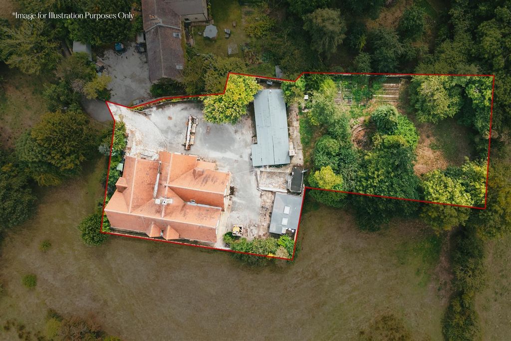 Property photo 1 of 36 Exterior And Gardens