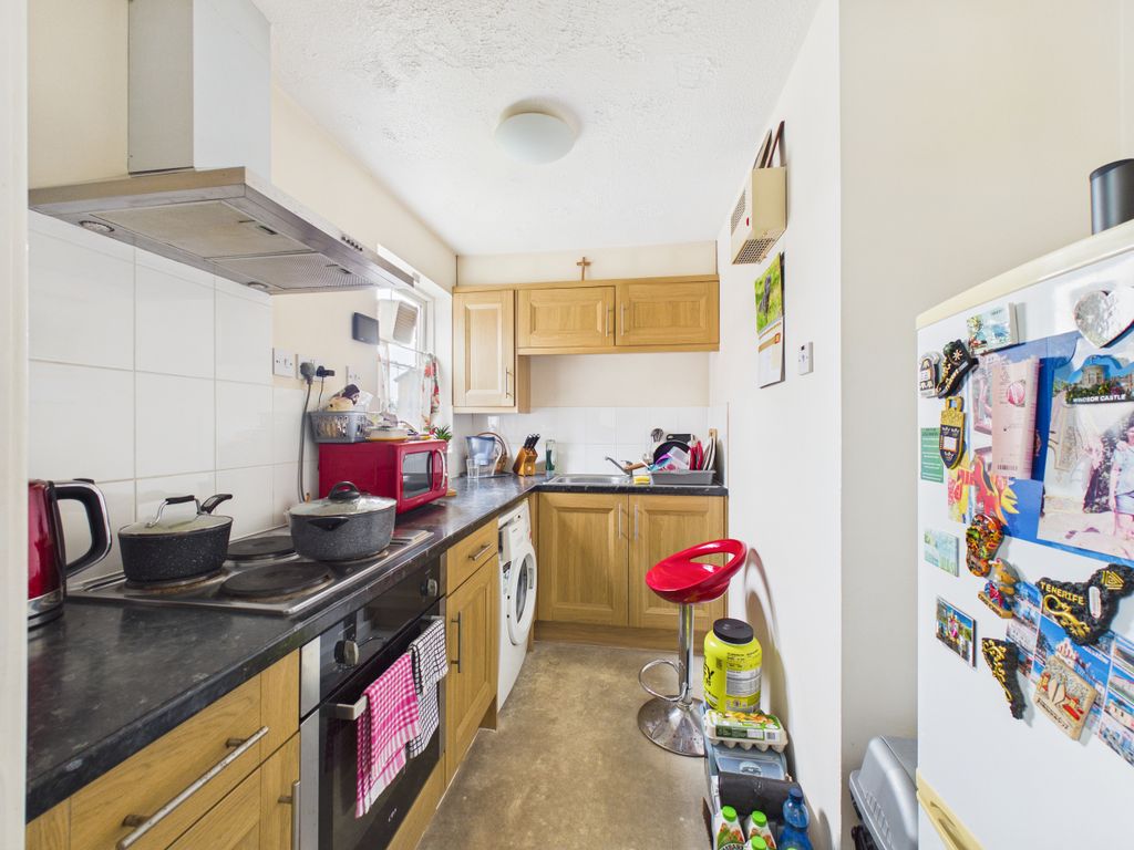 Property photo 3 of 5 Cam01984G0-Pr0585-Still001