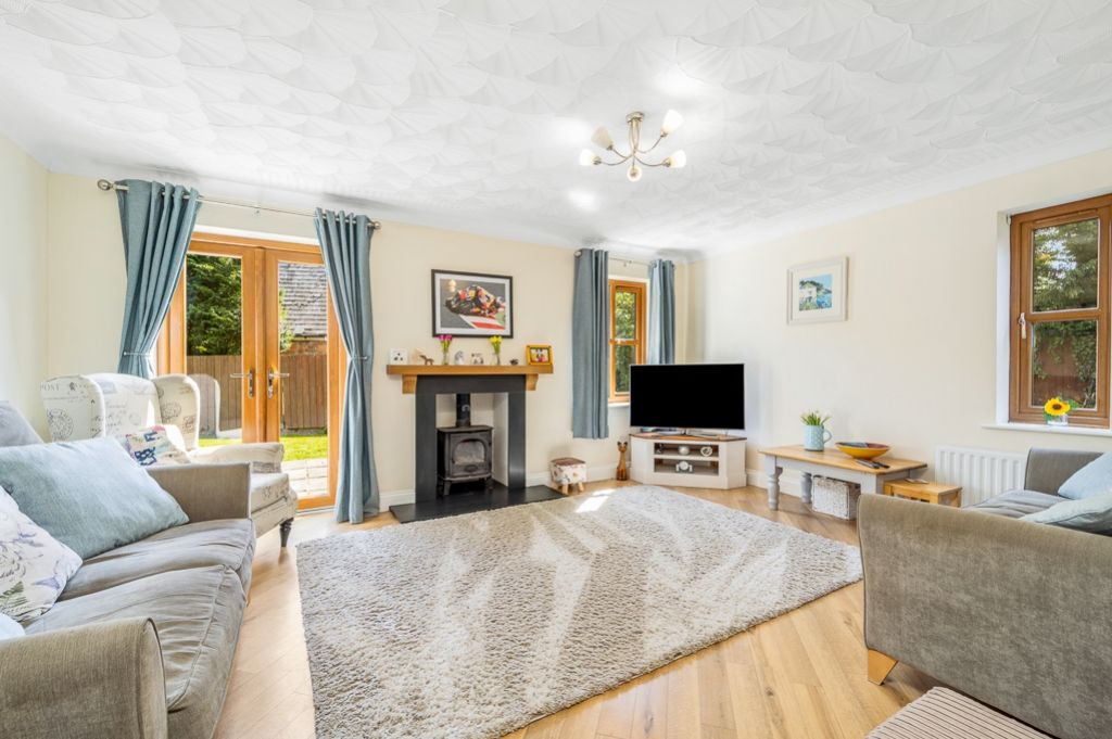 Property photo 3 of 30 2 Whiteacre Gardens (Gedney)-24