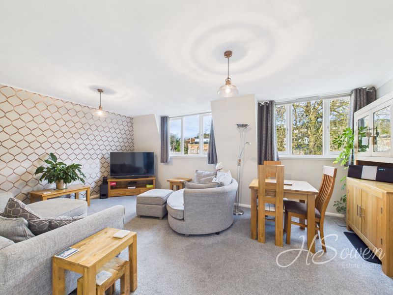 Property photo 2 of 10 Photo 5