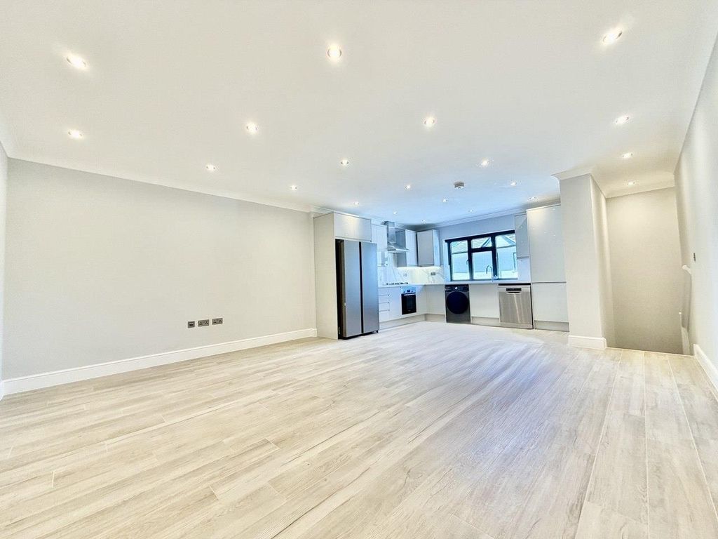 Property photo 1 of 16 Photo_2026-04-24_10-37-23.Jpg