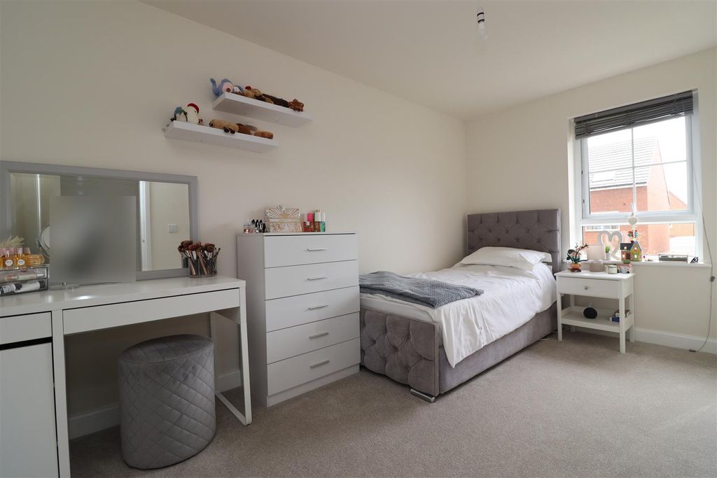 Additional image 5 of 3 bed semi-detached house for saleRichardson Place, Pocklington YO42