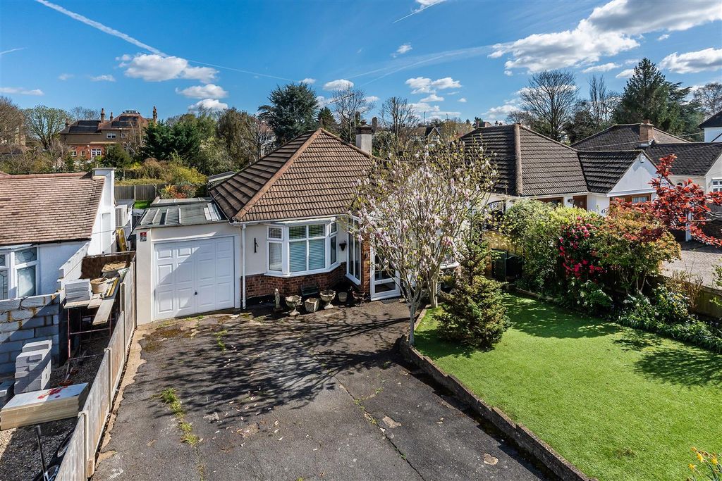 Property photo 1 of 29 41-Beresford-Road-21.Jpg