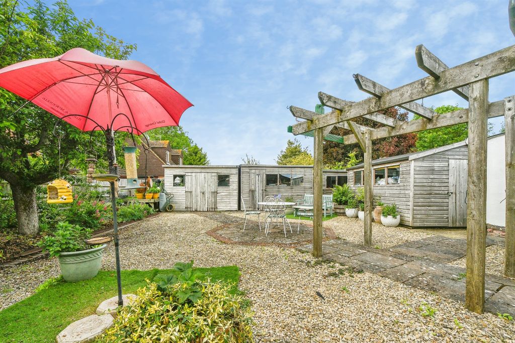Property photo 2 of 19