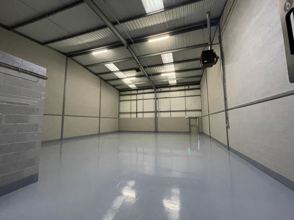 Property photo 2 of 5 Photo 4